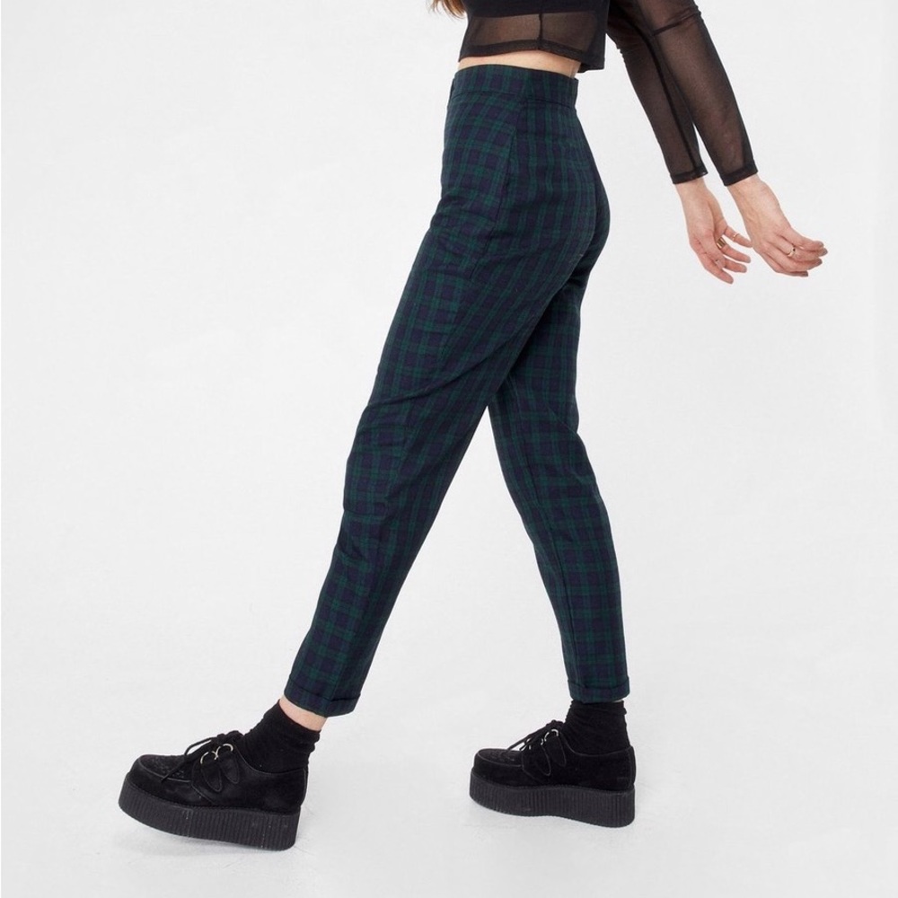 Nasty Gal Stop Checking Up On Me Tartan Check Plaid High Waisted Pants size 6